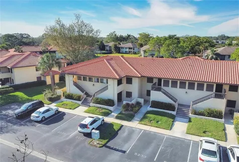 5231 Lake Village Drive Sarasota FL 34235