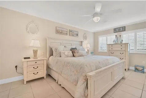 5231 Lake Village Drive Sarasota FL 34235