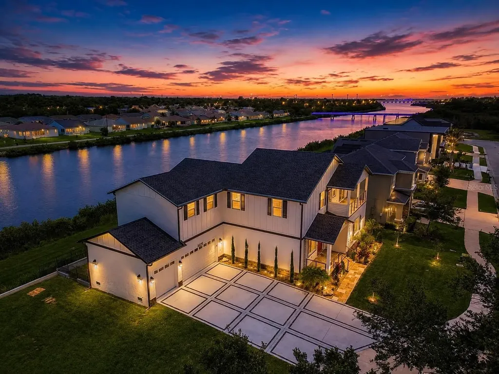 3426 Channelside Court Safety Harbor FL 34695