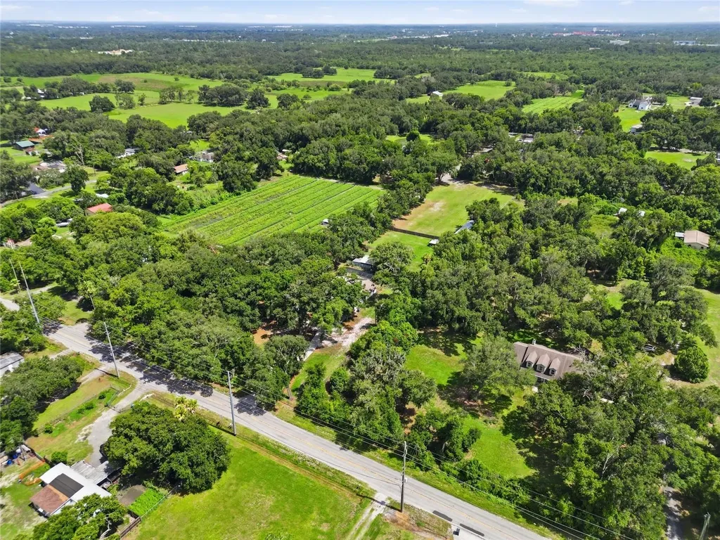 2709 W Sam Allen Road Plant City FL 33565