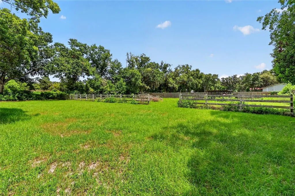 2709 W Sam Allen Road Plant City FL 33565