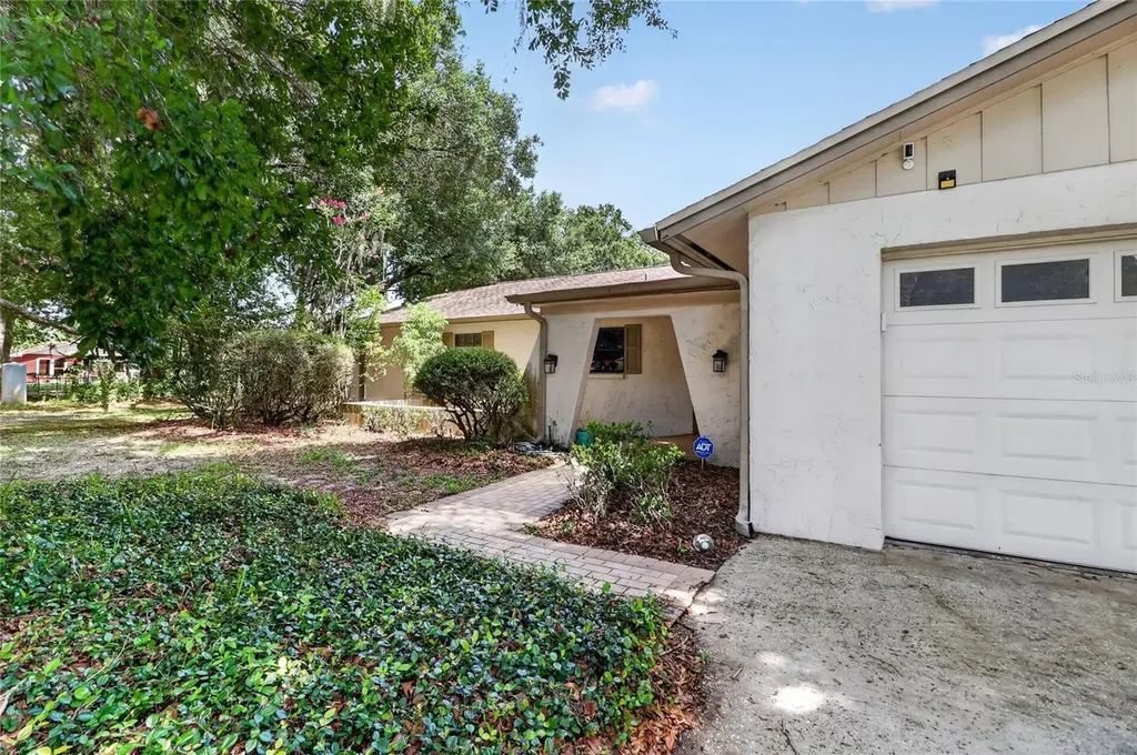 2709 W Sam Allen Road Plant City FL 33565