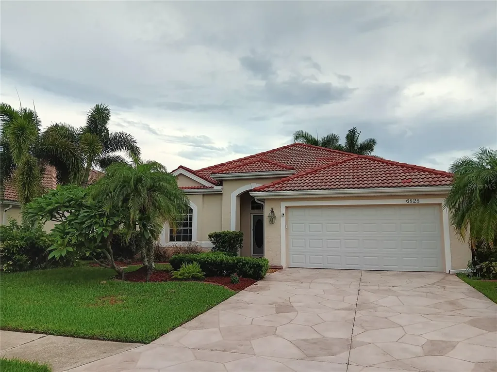 6828 Winslow Street Sarasota FL 34243