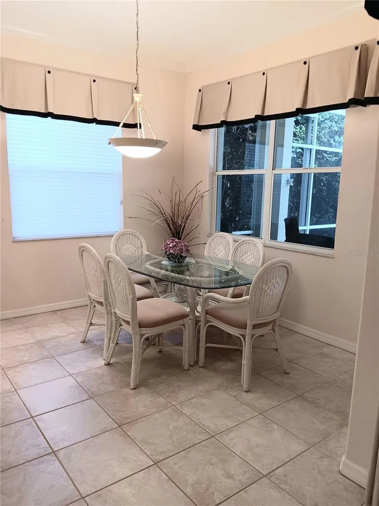 6828 Winslow Street Sarasota FL 34243