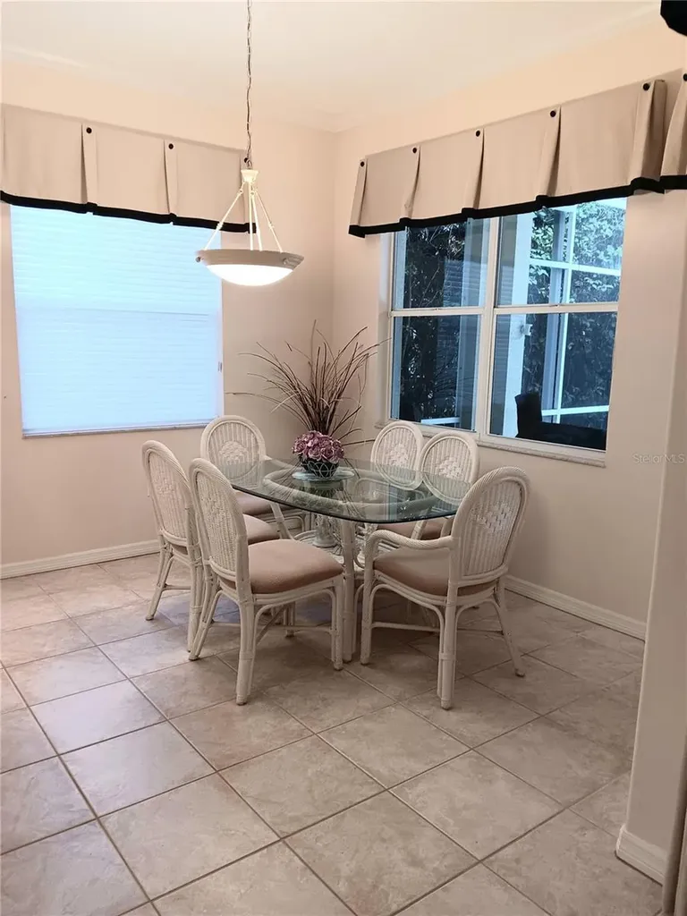 6828 Winslow Street Sarasota FL 34243