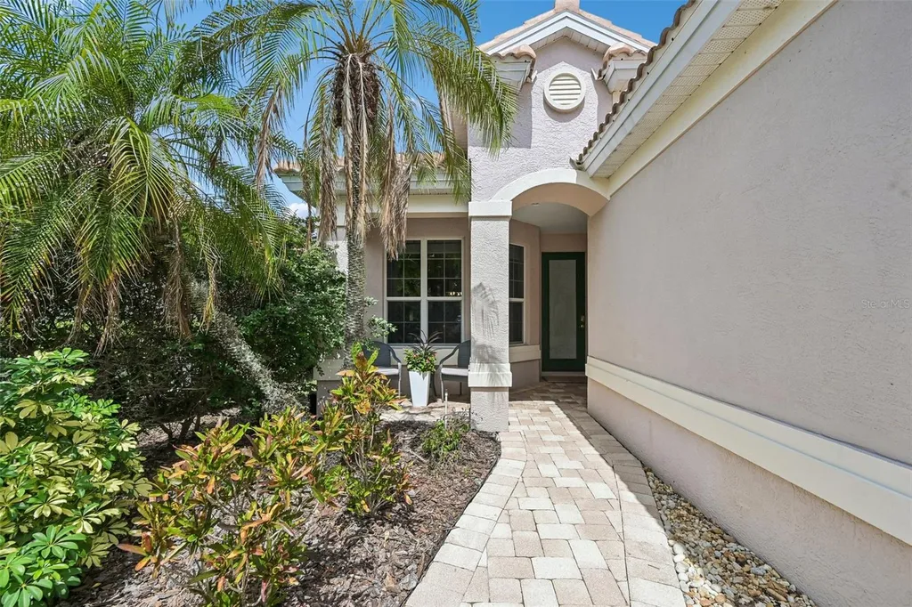 6288 Wingspan Way Bradenton FL 34203