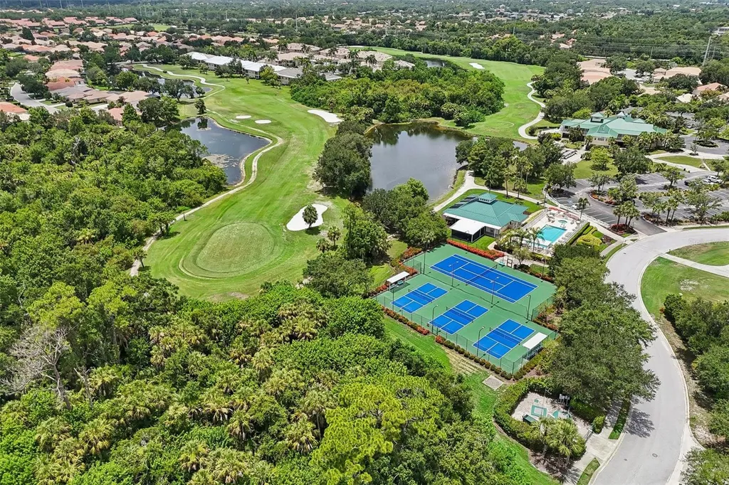 6288 Wingspan Way Bradenton FL 34203