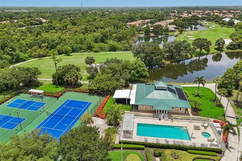6288 Wingspan Way Bradenton FL 34203