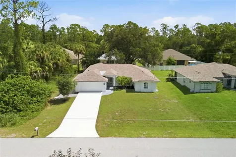 18174 Dickens Avenue Port Charlotte FL 33954