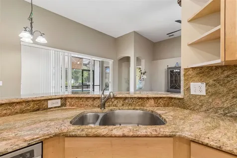 5737 Wynstone Lane Zephyrhills FL 33541