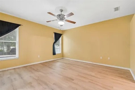 5737 Wynstone Lane Zephyrhills FL 33541