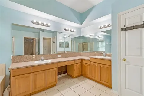 5737 Wynstone Lane Zephyrhills FL 33541