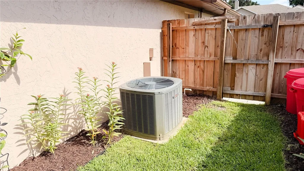 898 Crittenden Avenue Orange City FL 32763