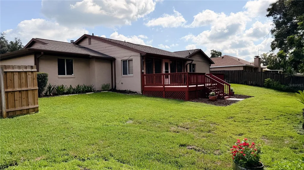 898 Crittenden Avenue Orange City FL 32763