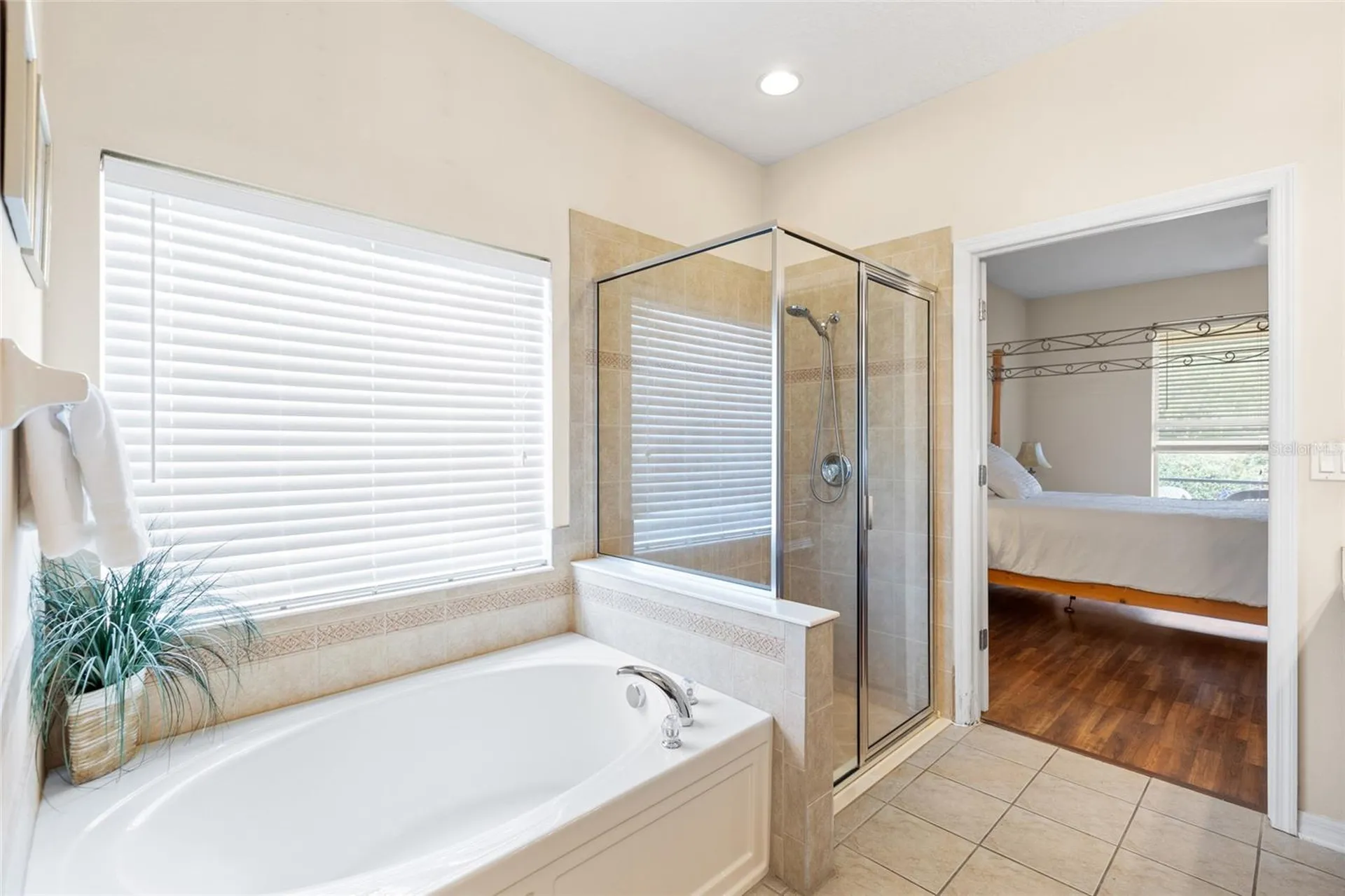 1040 Orca Court Holiday FL 34691