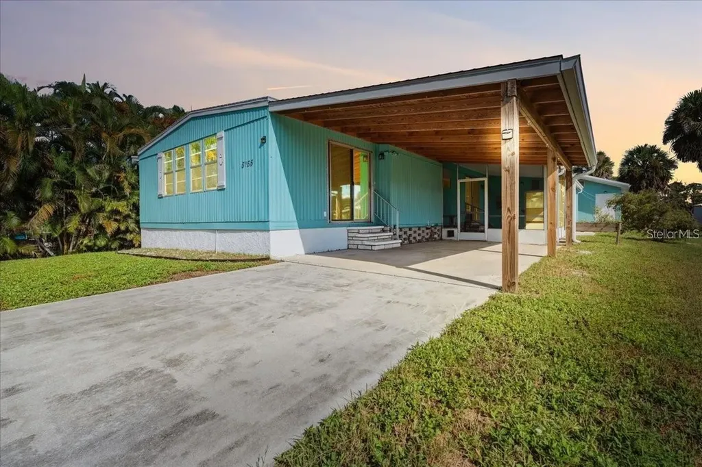 8188 Robert Street Englewood FL 34224