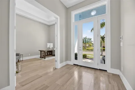 638 Manns Harbor Drive Apollo Beach FL 33572