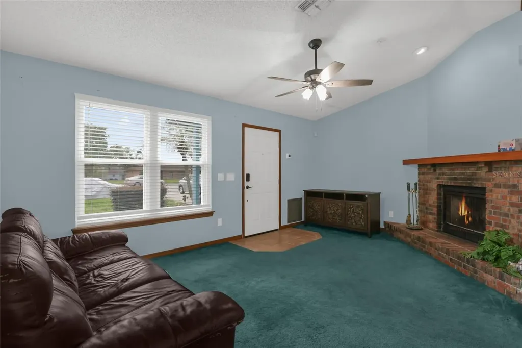 1762 Howland Boulevard Deltona FL 32738
