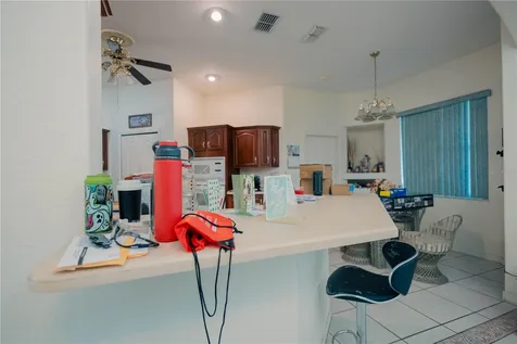 2266 Red Gate Road Orlando FL 32818