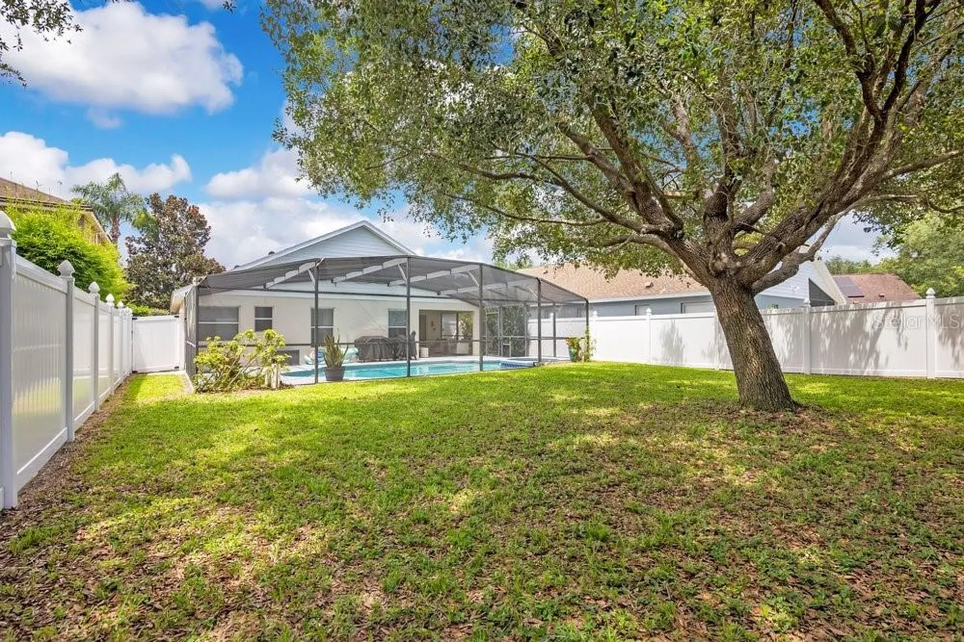9745 Doriath Circle Orlando FL 32825