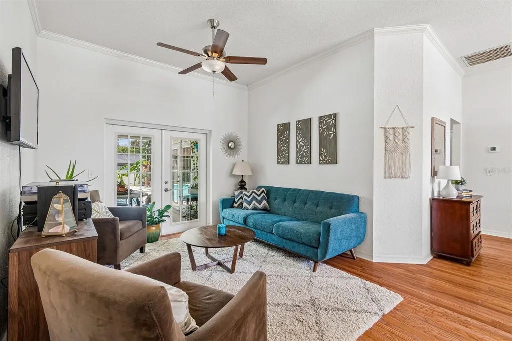 1776 Wood Thrush Way Palm Harbor FL 34683