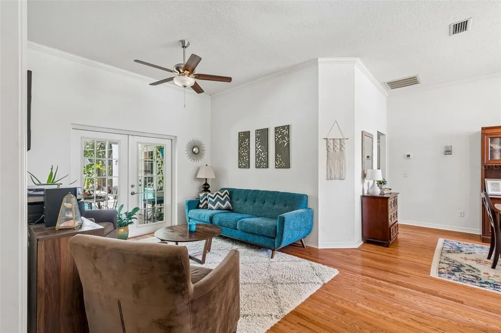 1776 Wood Thrush Way Palm Harbor FL 34683