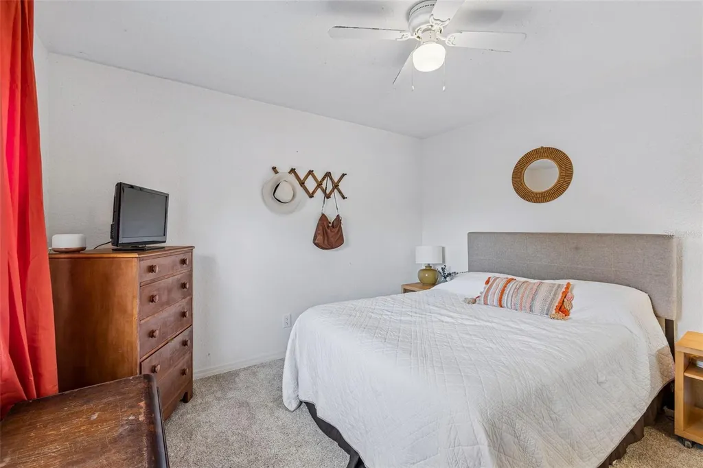 1776 Wood Thrush Way Palm Harbor FL 34683