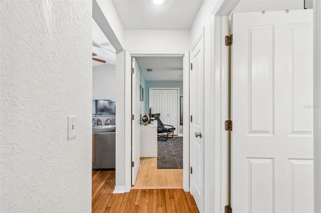 1776 Wood Thrush Way Palm Harbor FL 34683