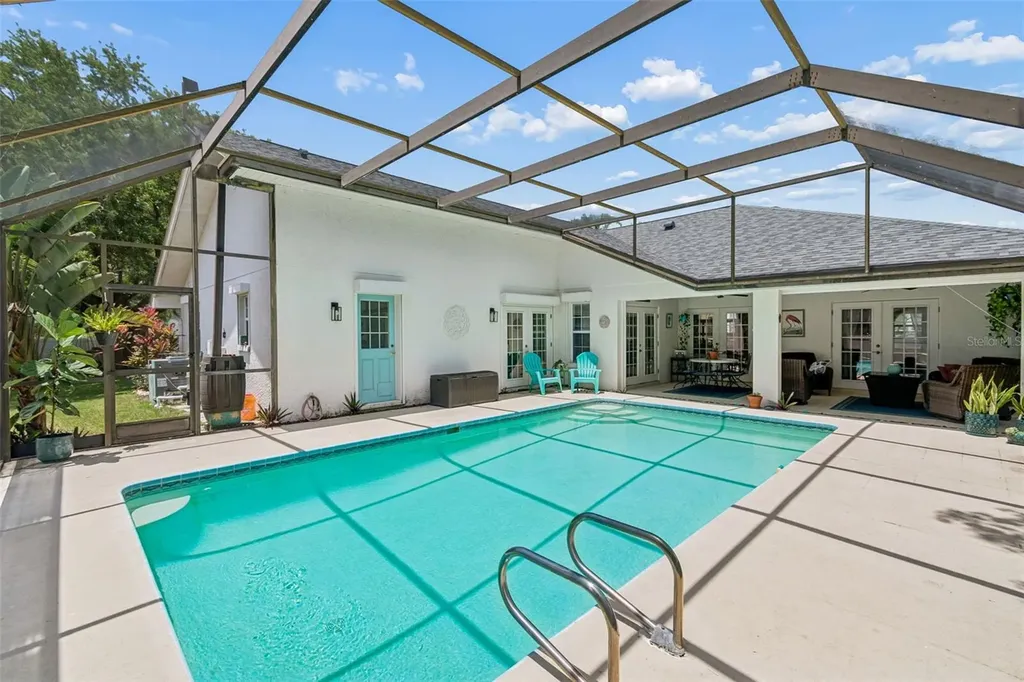 1776 Wood Thrush Way Palm Harbor FL 34683