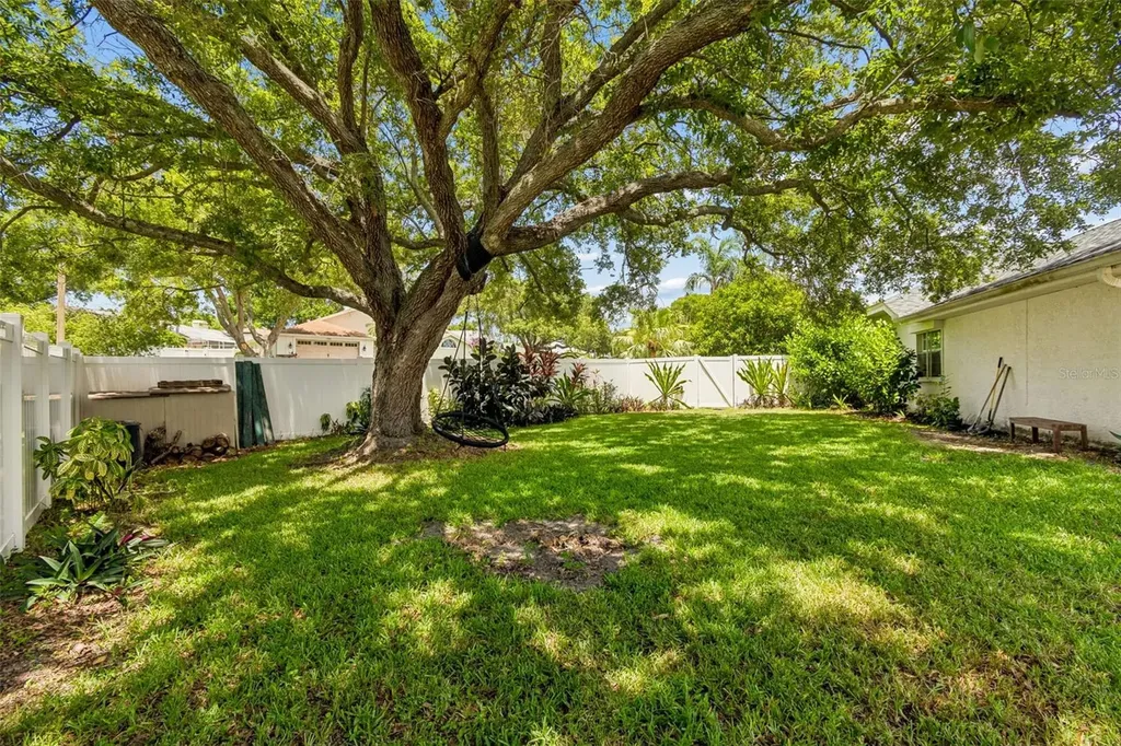 1776 Wood Thrush Way Palm Harbor FL 34683