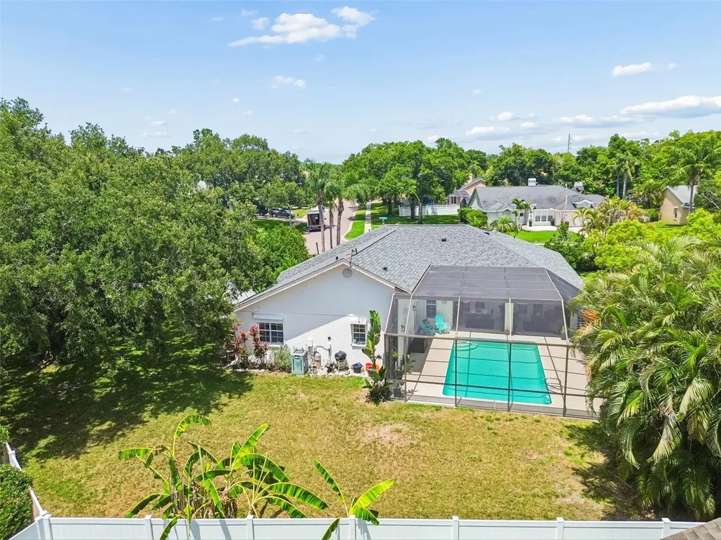 1776 Wood Thrush Way Palm Harbor FL 34683