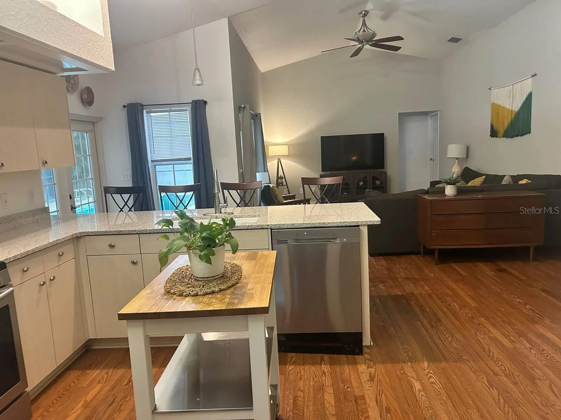 1776 Wood Thrush Way Palm Harbor FL 34683