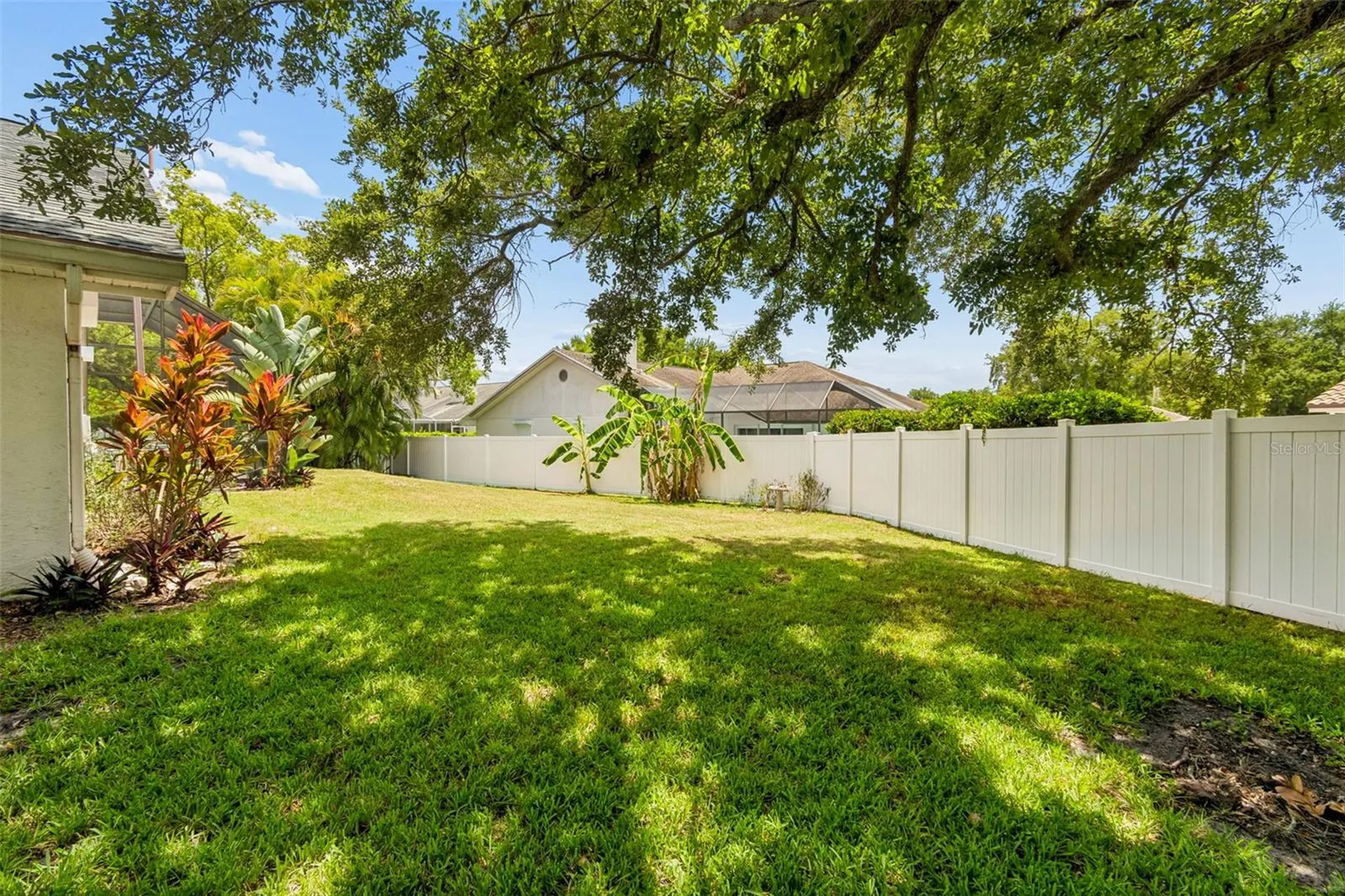 1776 Wood Thrush Way Palm Harbor FL 34683