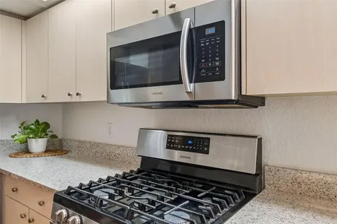 1776 Wood Thrush Way Palm Harbor FL 34683