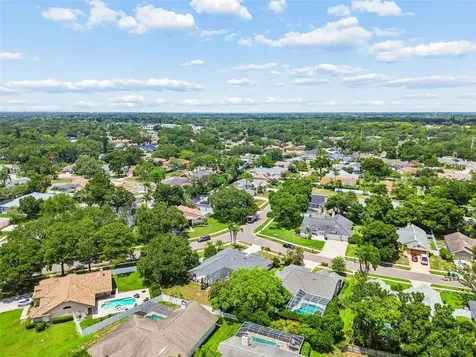1776 Wood Thrush Way Palm Harbor FL 34683