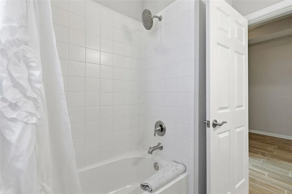 3590 Secret Stroll Drive Sarasota FL 34240