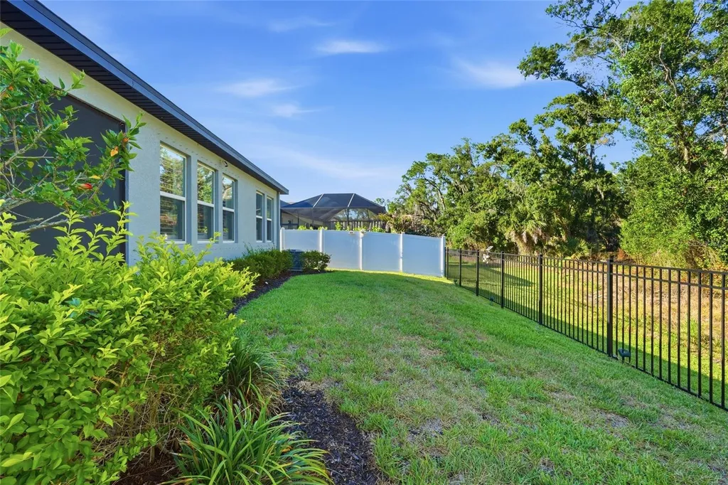 3590 Secret Stroll Drive Sarasota FL 34240