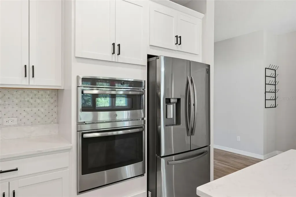 3590 Secret Stroll Drive Sarasota FL 34240
