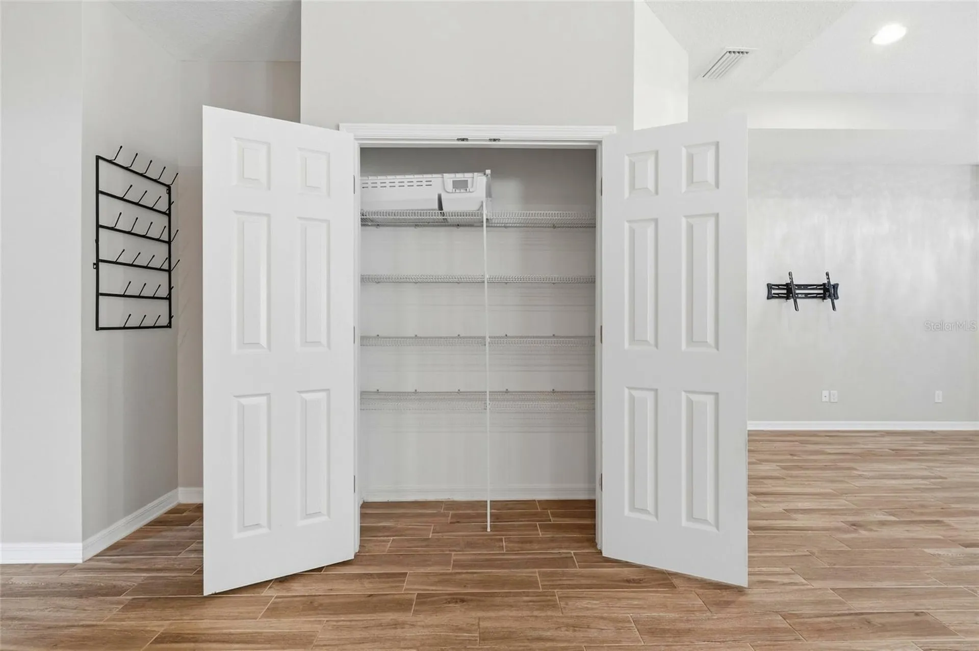 3590 Secret Stroll Drive Sarasota FL 34240