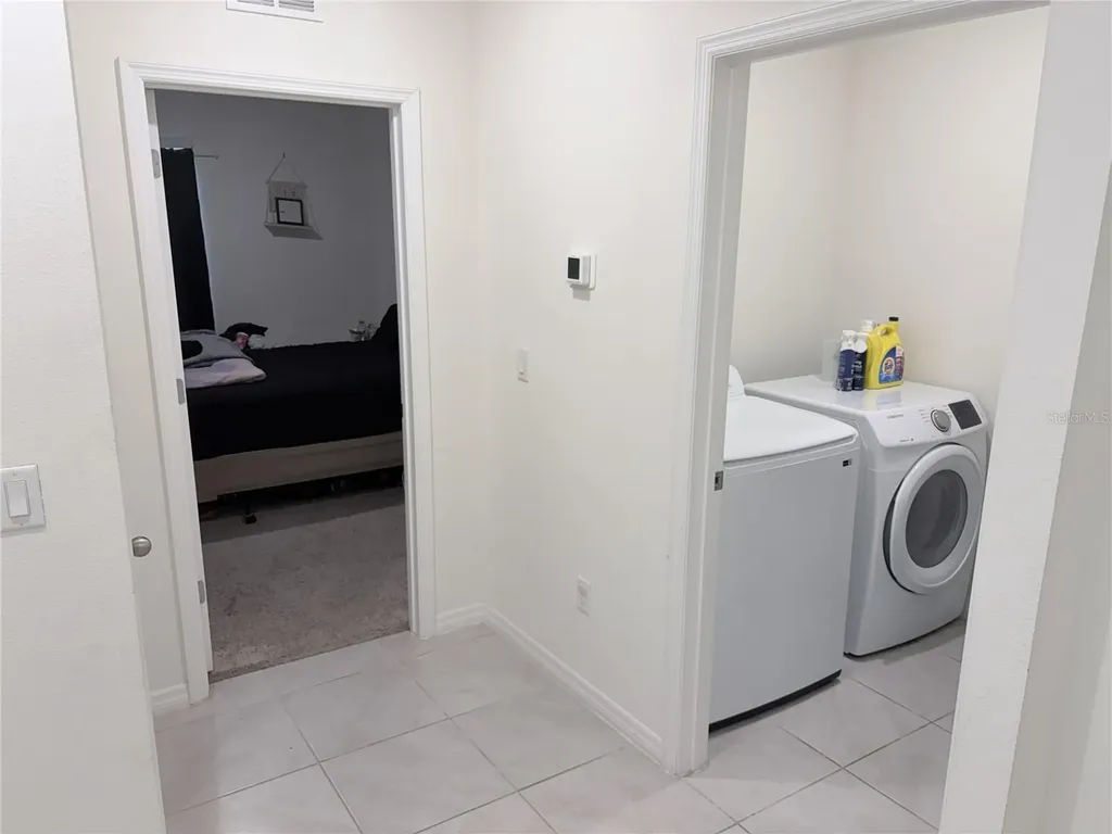1270 Iguana Loop Davenport FL 33897