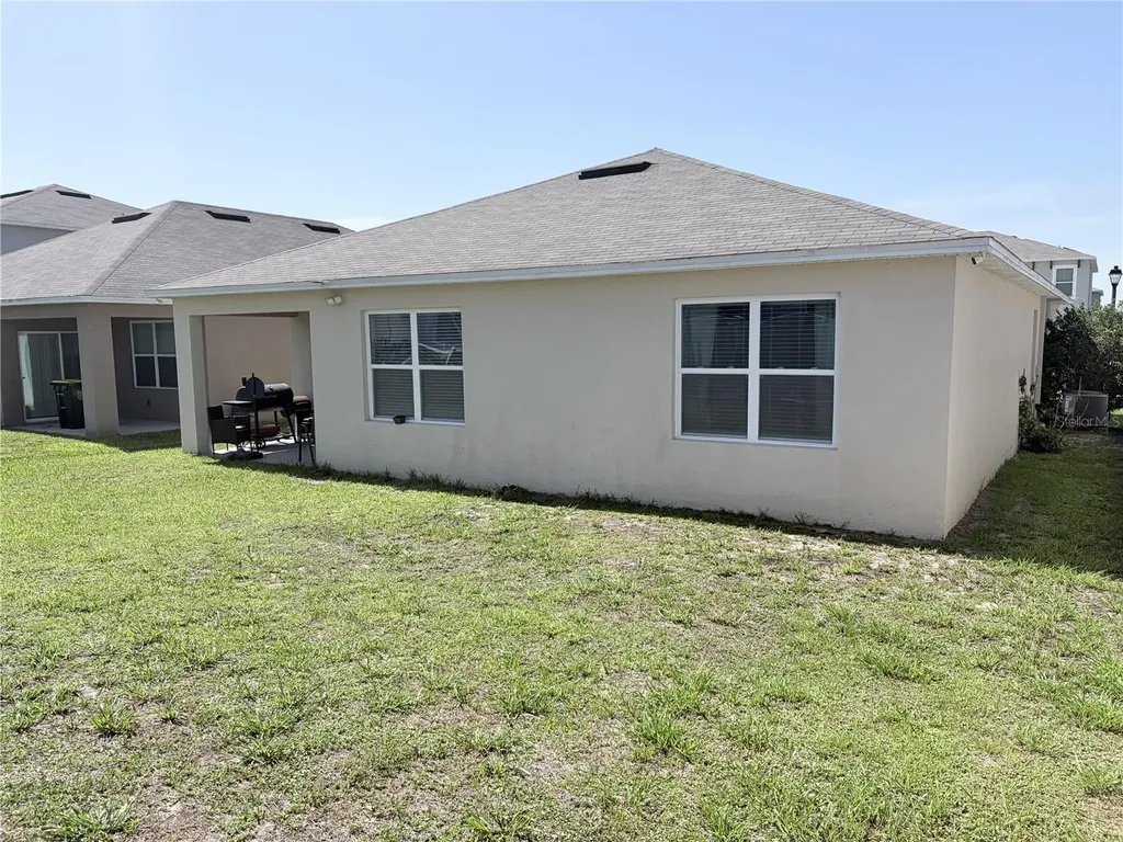 1270 Iguana Loop Davenport FL 33897