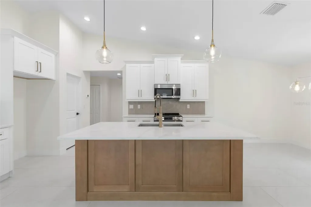 32 Federal Lane Palm Coast FL 32137