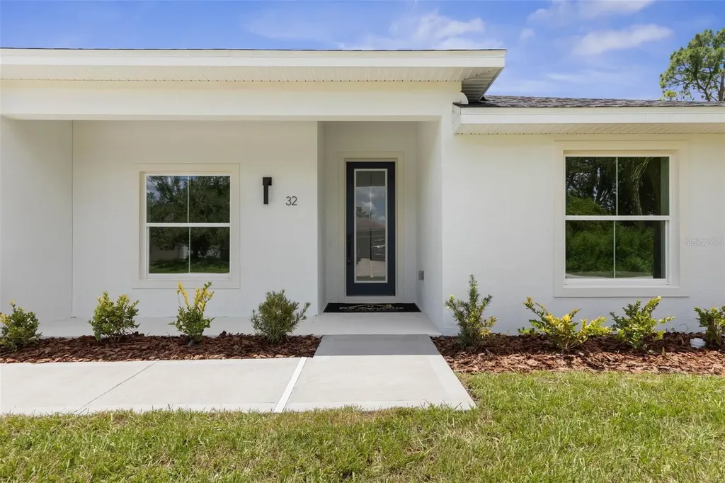32 Federal Lane Palm Coast FL 32137