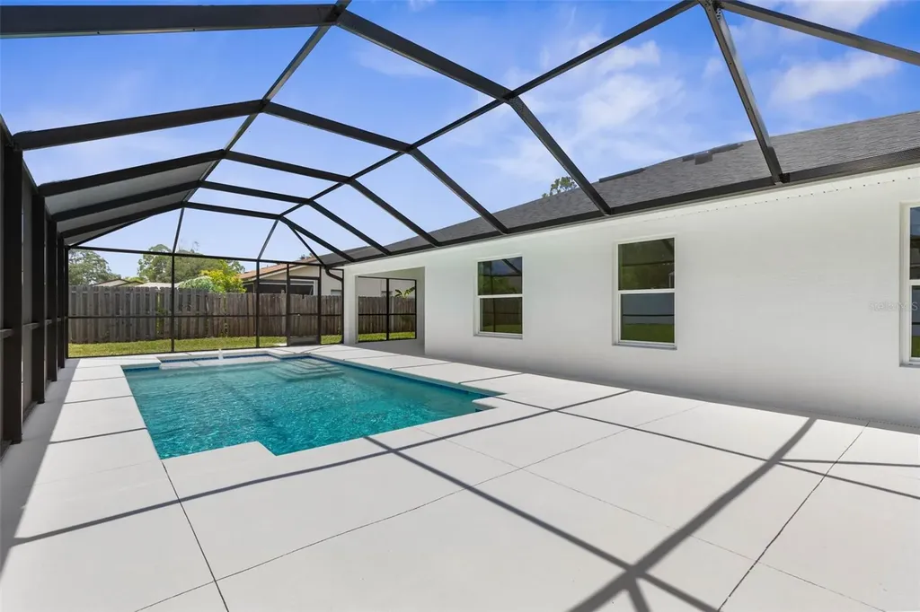 32 Federal Lane Palm Coast FL 32137