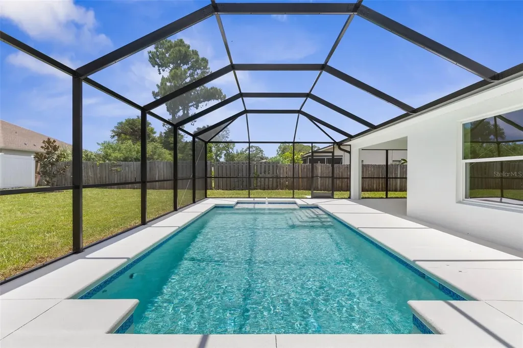 32 Federal Lane Palm Coast FL 32137