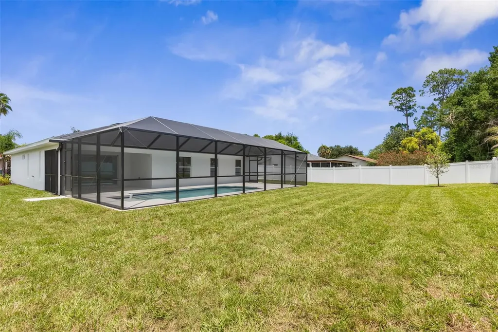 32 Federal Lane Palm Coast FL 32137