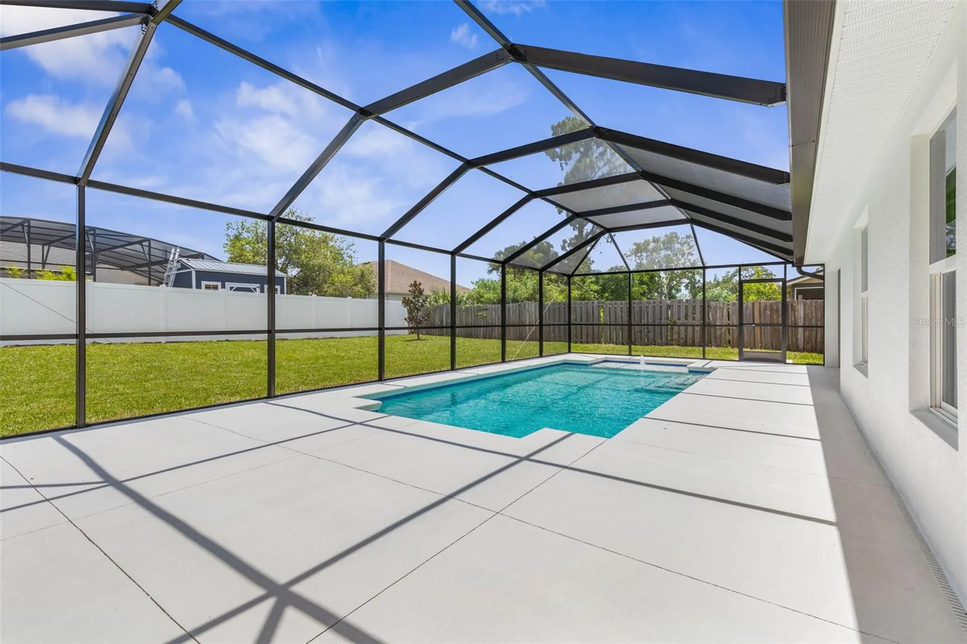 32 Federal Lane Palm Coast FL 32137