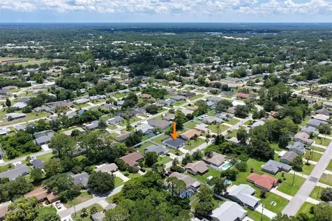 32 Federal Lane Palm Coast FL 32137