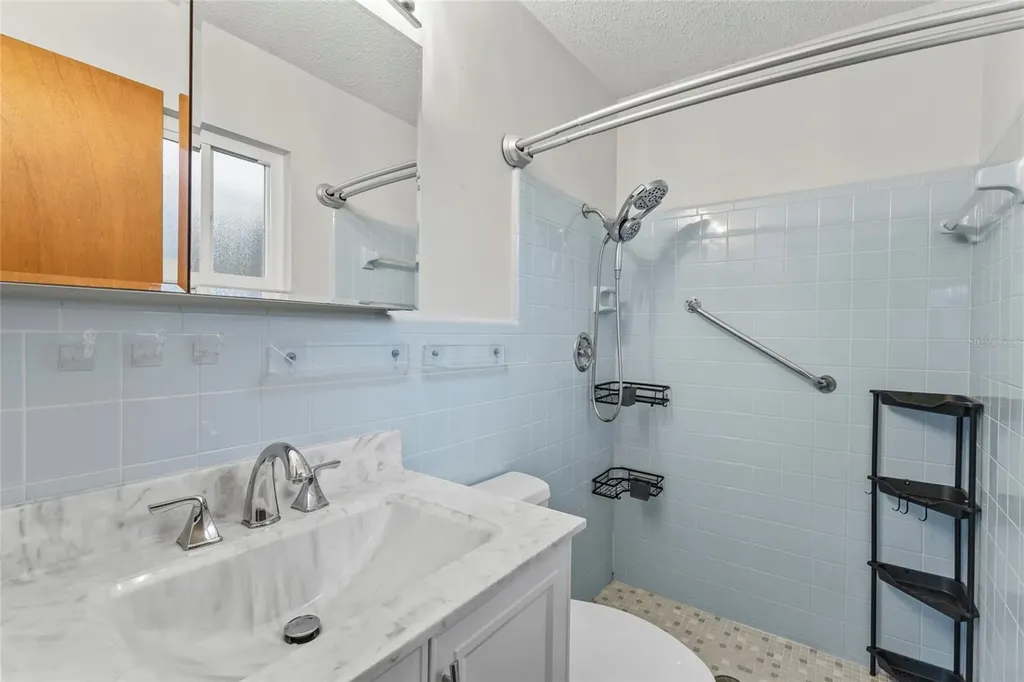 611 Leona Avenue Ellenton FL 34222