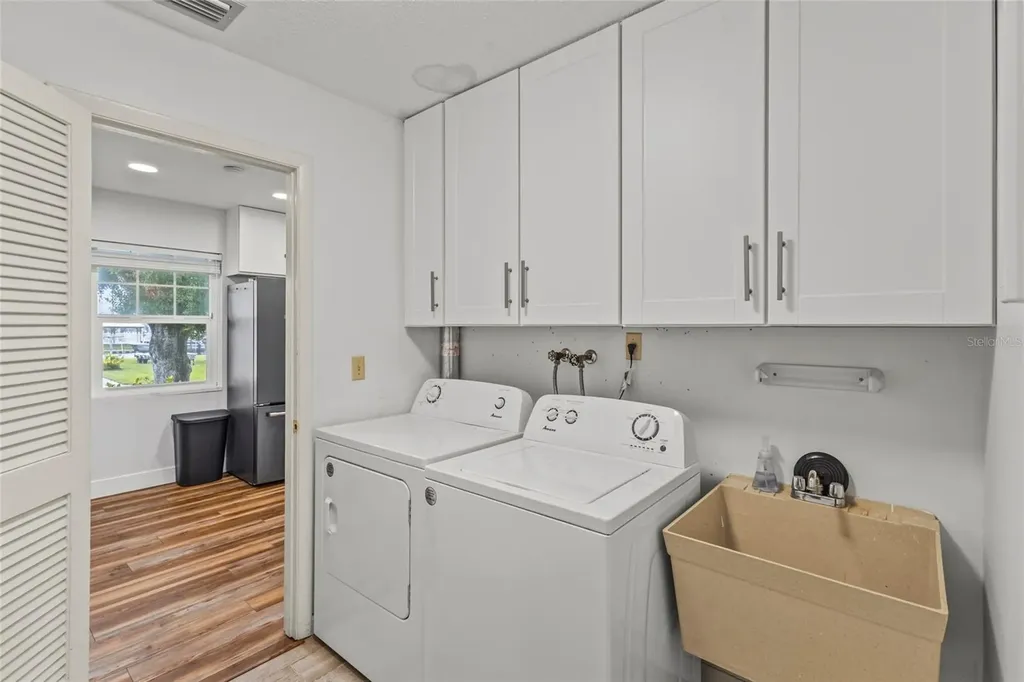 611 Leona Avenue Ellenton FL 34222